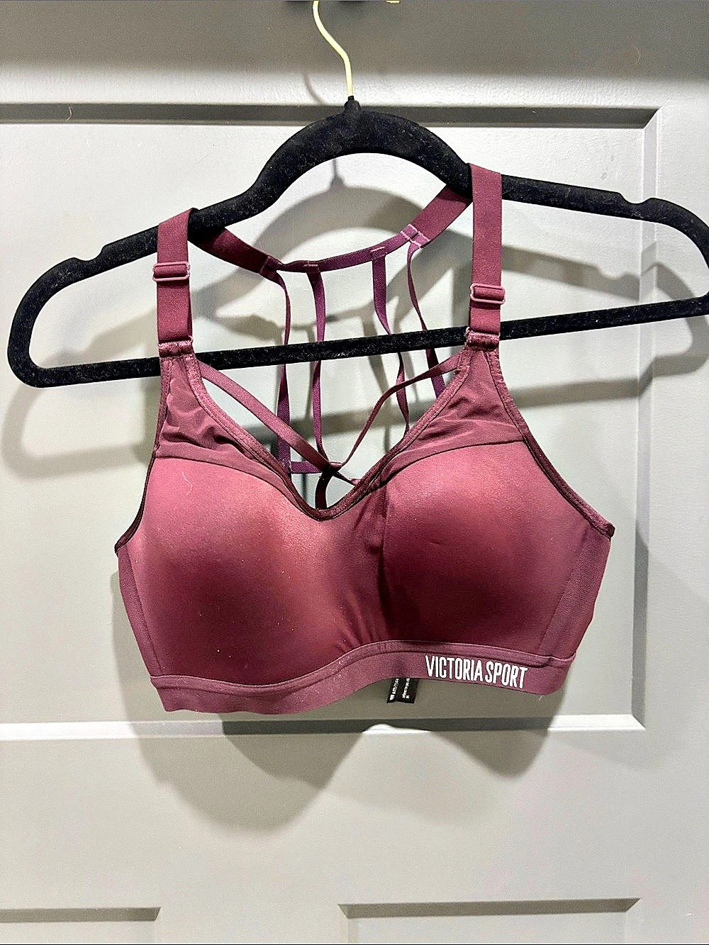 Victoria's Secret Victoria Sport Incredible Lightweight Max Sports Bra Max